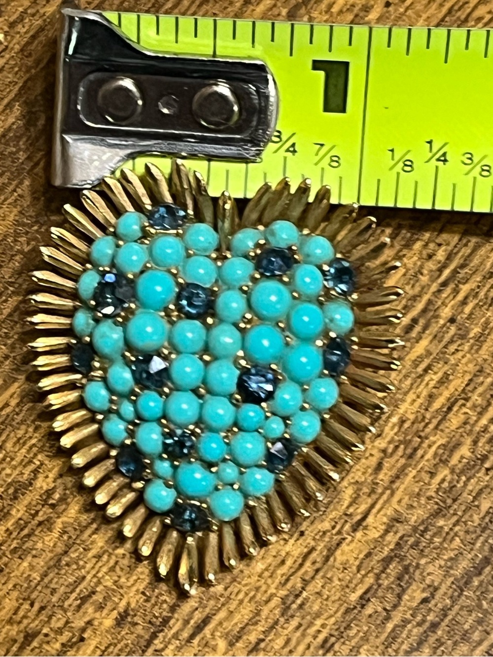 Vintage Trifari Turquoise Rhinestones Heart Brooch - Picture 10 of 12